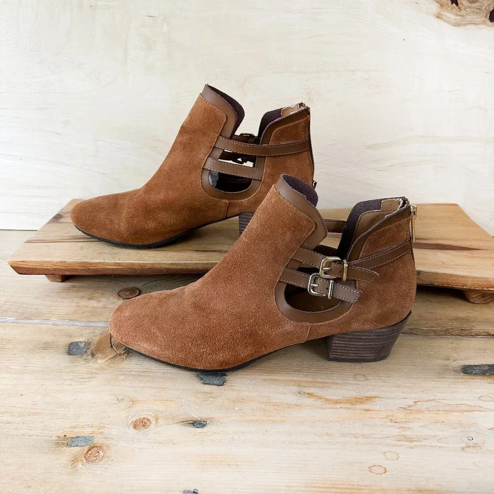 Kenneth Cole Reaction 7 pil-gram Booties‎ Boots Chestnut Brown Suede Buckles 11